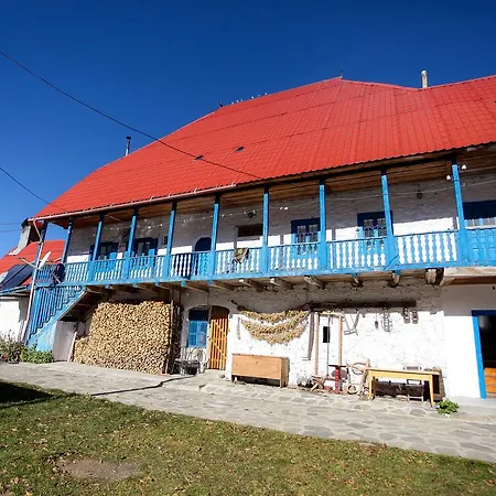 Bujtina Vuktilaj Hotell